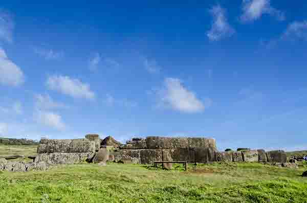 201 - Chile - isla de Rapa Nui o Pascua - Vinapu - Ahu Tahira
